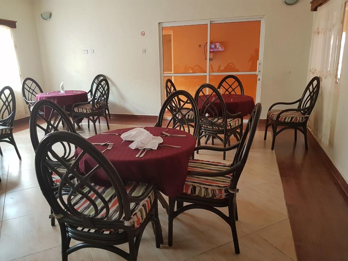 Ceamo Prestige Lodge Lodwar ภายนอก รูปภาพ