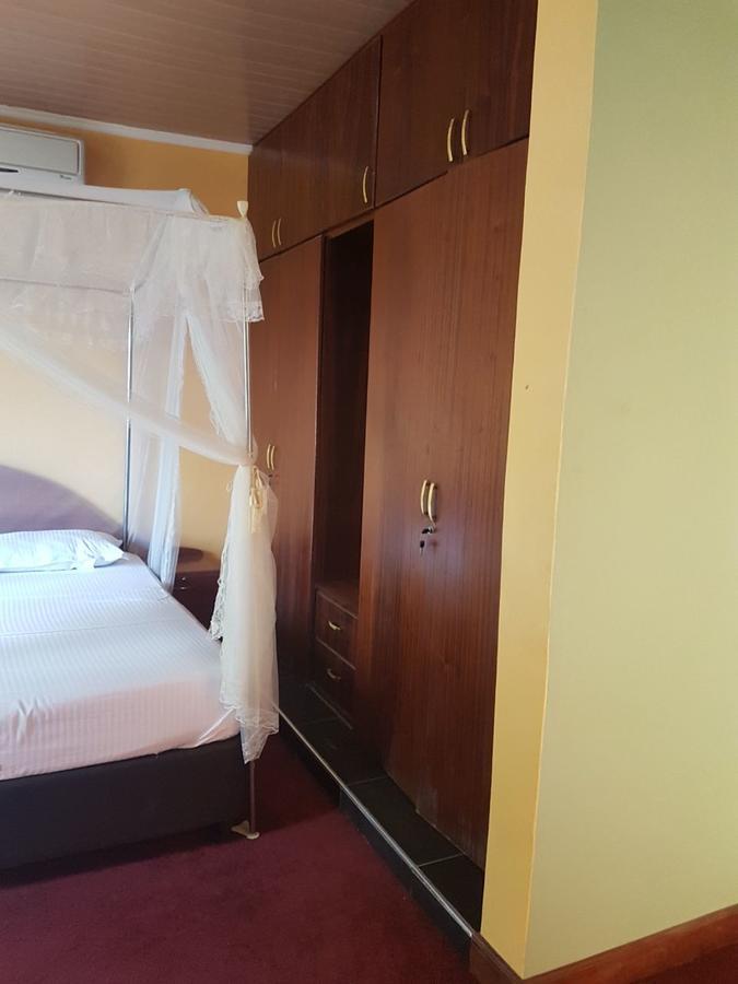Ceamo Prestige Lodge Lodwar ภายนอก รูปภาพ